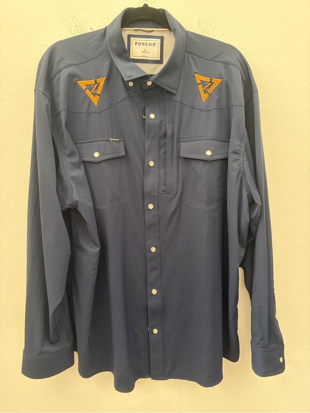 Poncho Men's Casual Button-Down Shirt in Navy